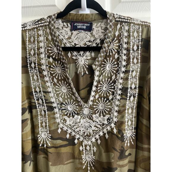JOHNNY WAS Workshop 100% Silk Ciro Camo Embroidered Flare Sleeve Tunic Blouse - Picture 6 of 15